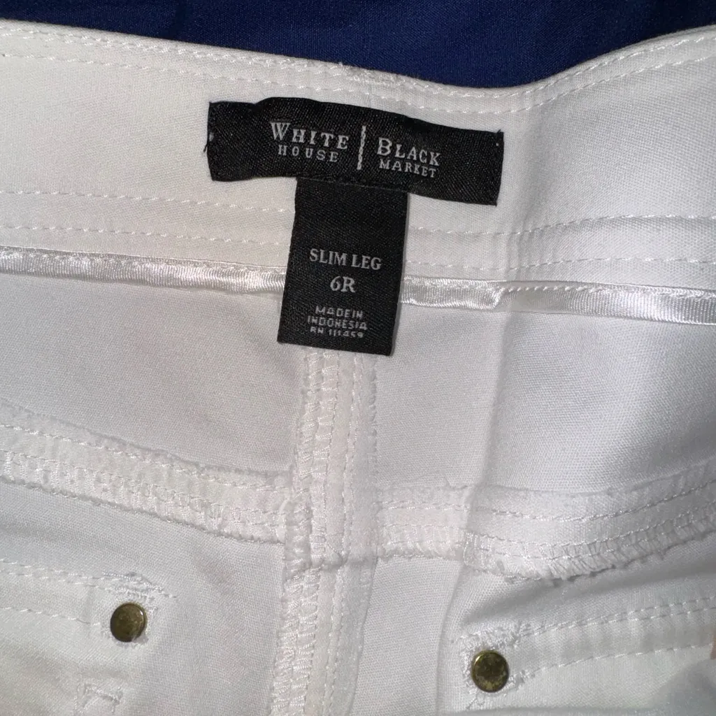 NWT‎ WHITE house black market Slim Miracle Stretch Cargo Pants size 6 - Image 4