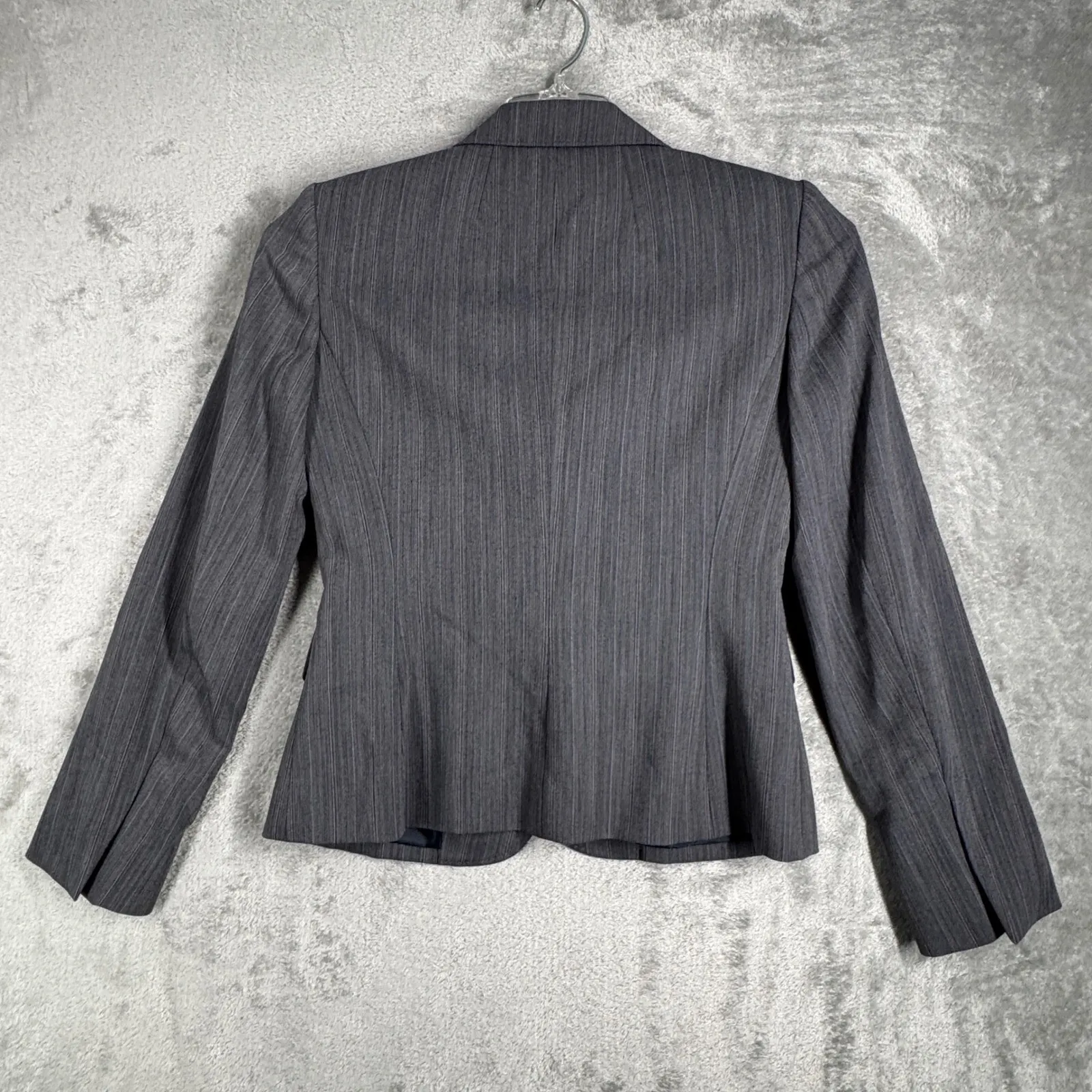 Anne Klein Pinstripe Blazer Women 0 Gray Career Workwear Power Suit Quiet Luxury - Image 3