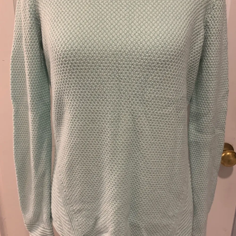 Vineyard Vines | minty green knit sweater - Image 8