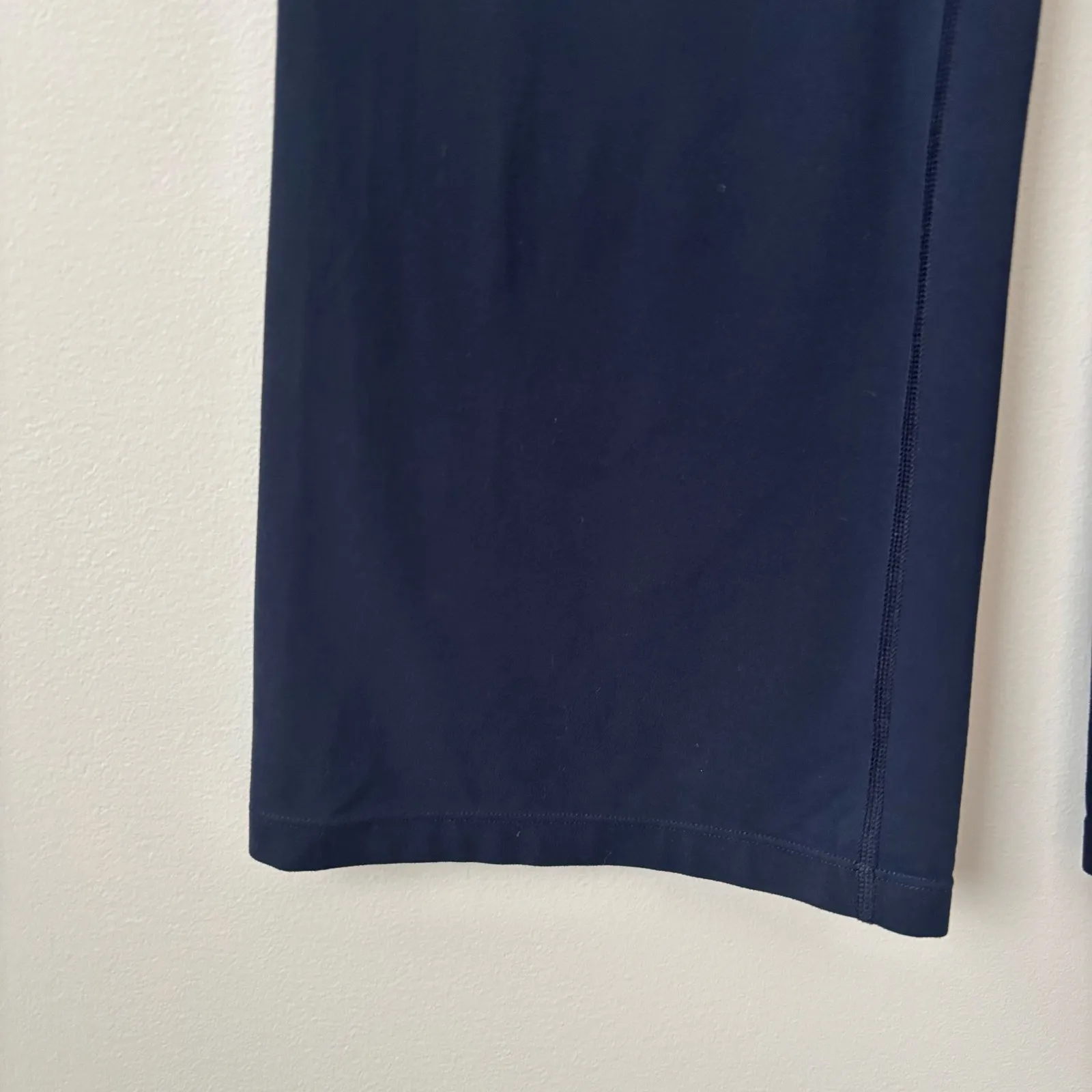 Athleta Studio Flare Pant Leggings Sz M - Image 7