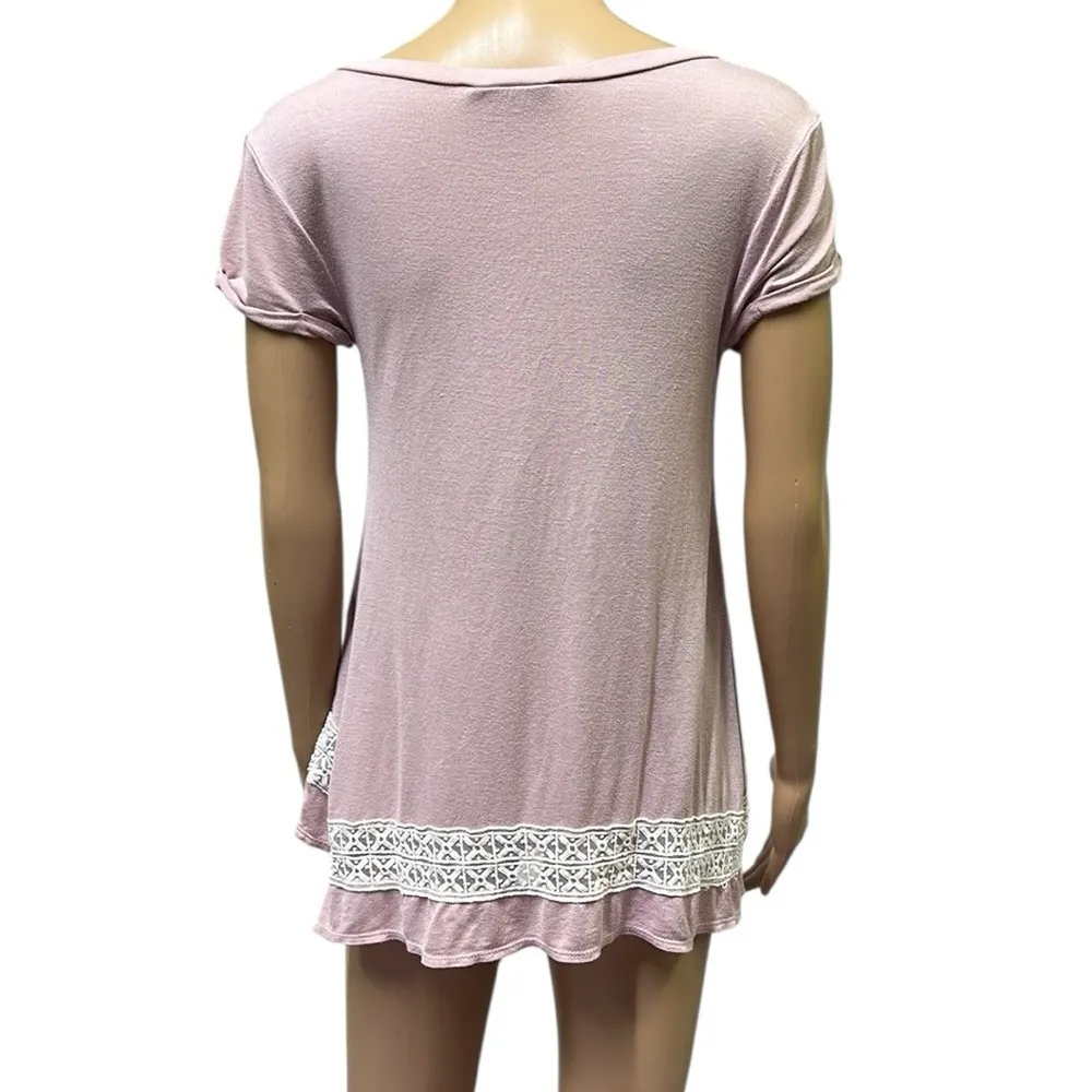 Honey Punch Dusty Pink Lace Detail Cuffed Short Sleeve A Line Scoop Neck Top XS - Image 5