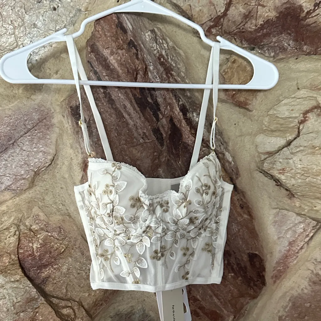 Commense Floral Semi - Image 3