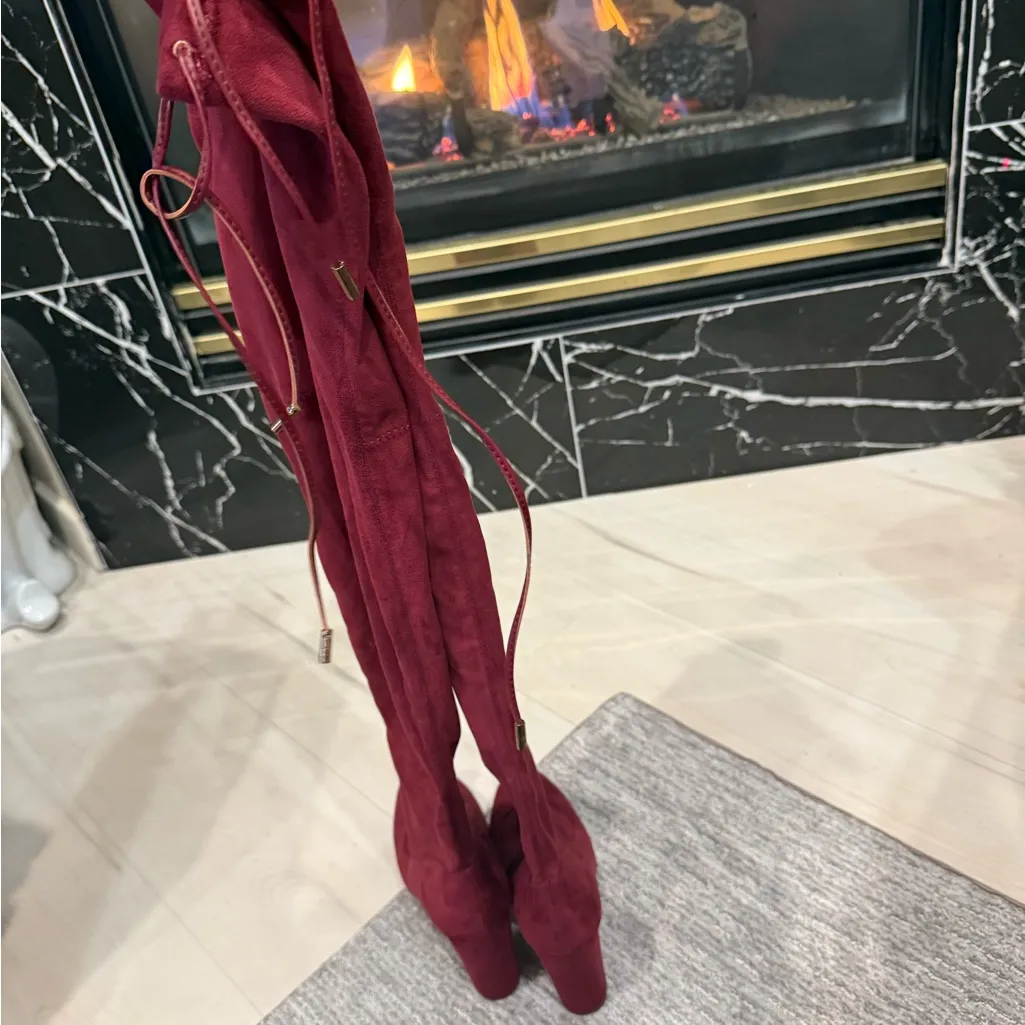 Holiday Red Suede Knee High Boots Christmas New Years Sz 8.5 - Image 7