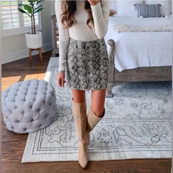 Vince Camuto Nestel Knee High Boot Suede Tan sz 8.5 - Image 5