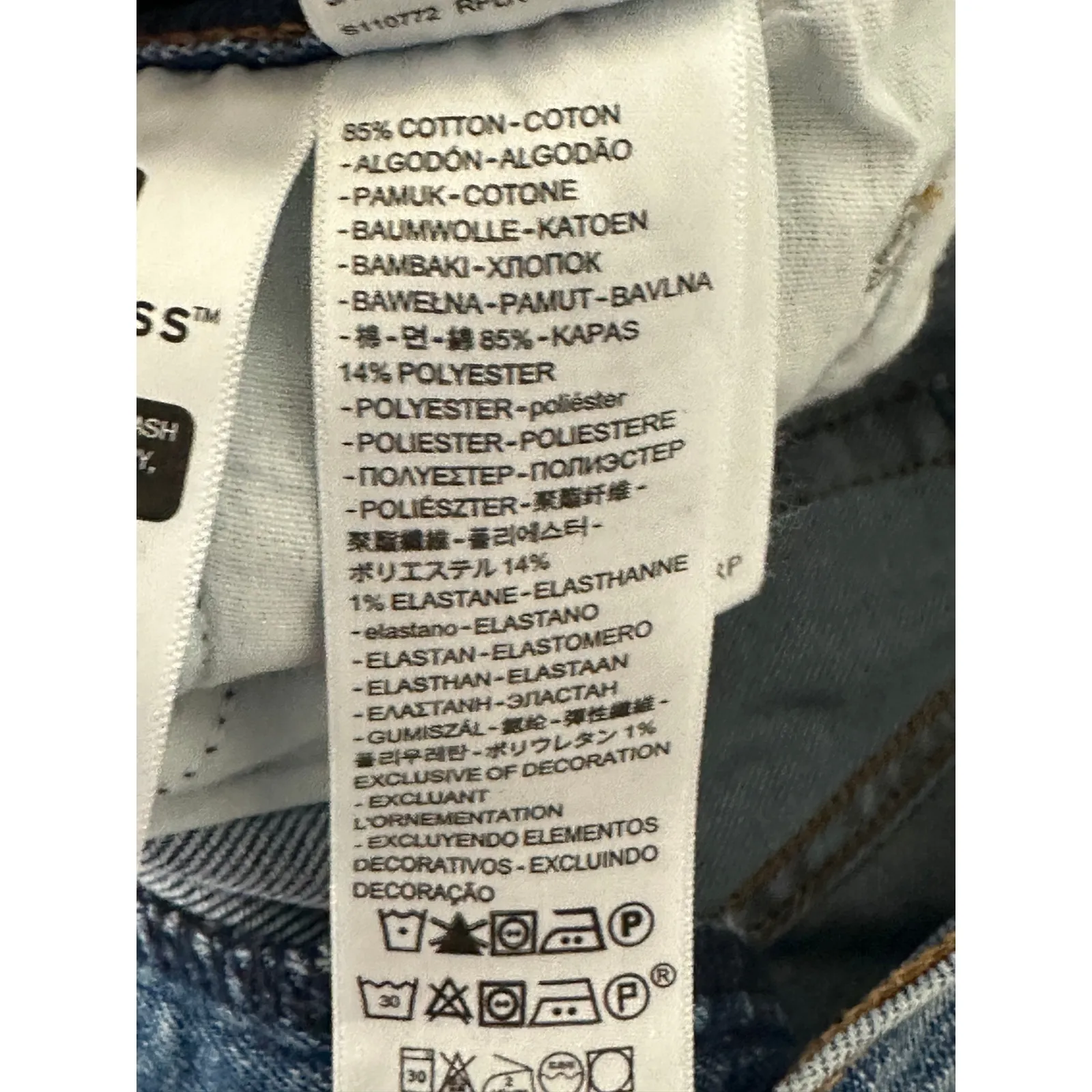 Levi's Womens Size 28 NWOT Medium Wash Wedgie Straight Denim Jeans Stretch - Image 7