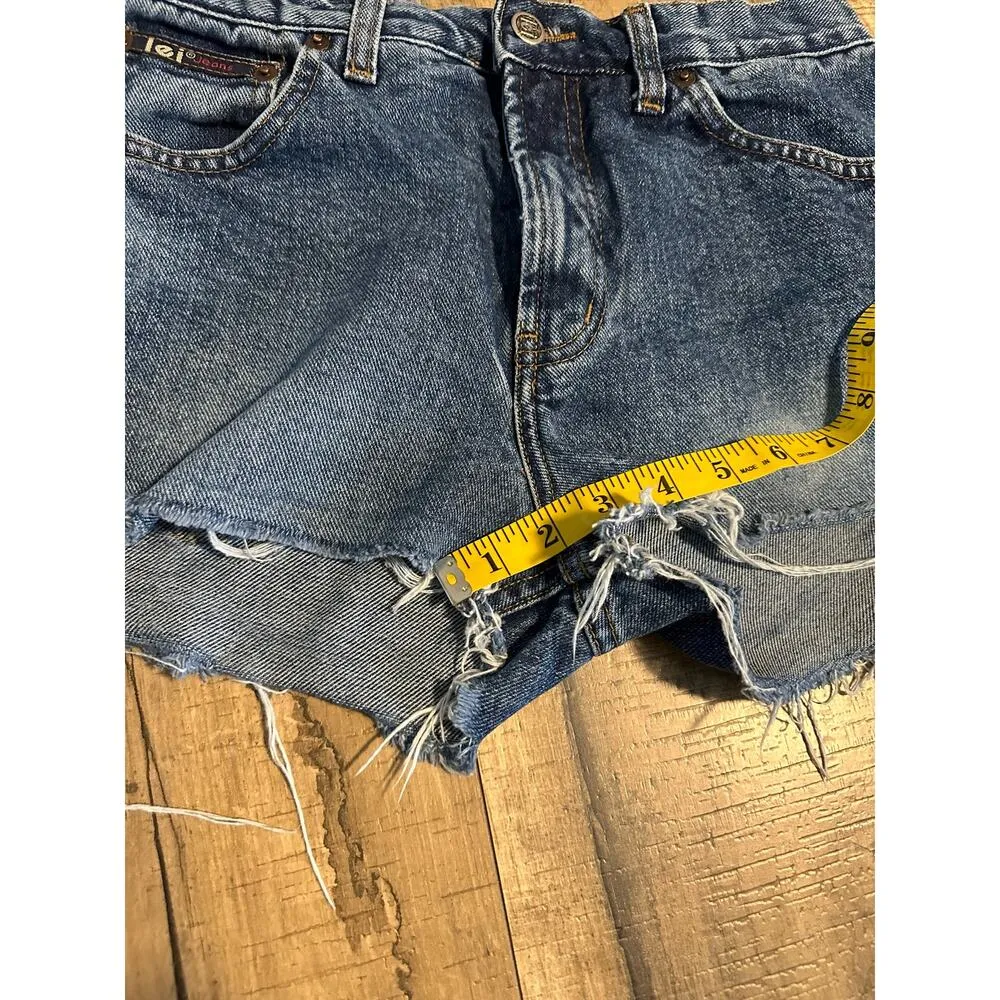 LEI Juniors 7 Y2K Retro Distressed Cut - Image 4