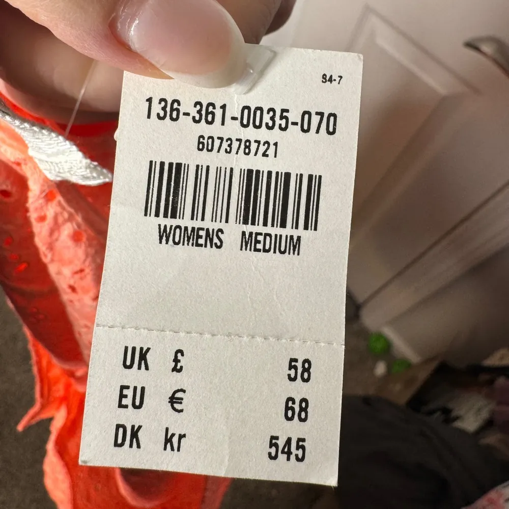 ABERCROMBIE & FITCH NWT Neon Coral Eyelet Crop Top Size M‎ Summer Beachy - Image 4