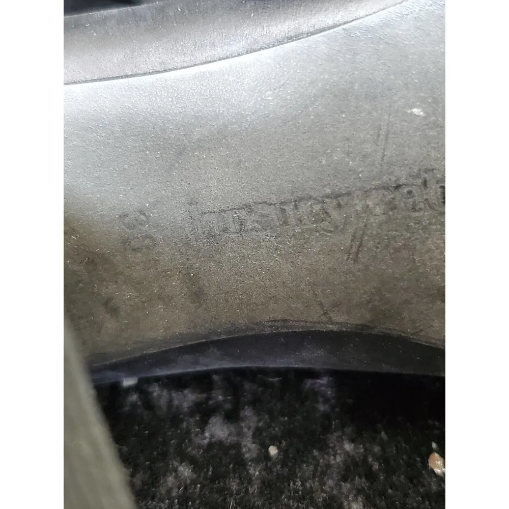 Luxury Rebel Black Women's Leather Upper Closed Toe Knee High Casual Boots 38M - Image 8