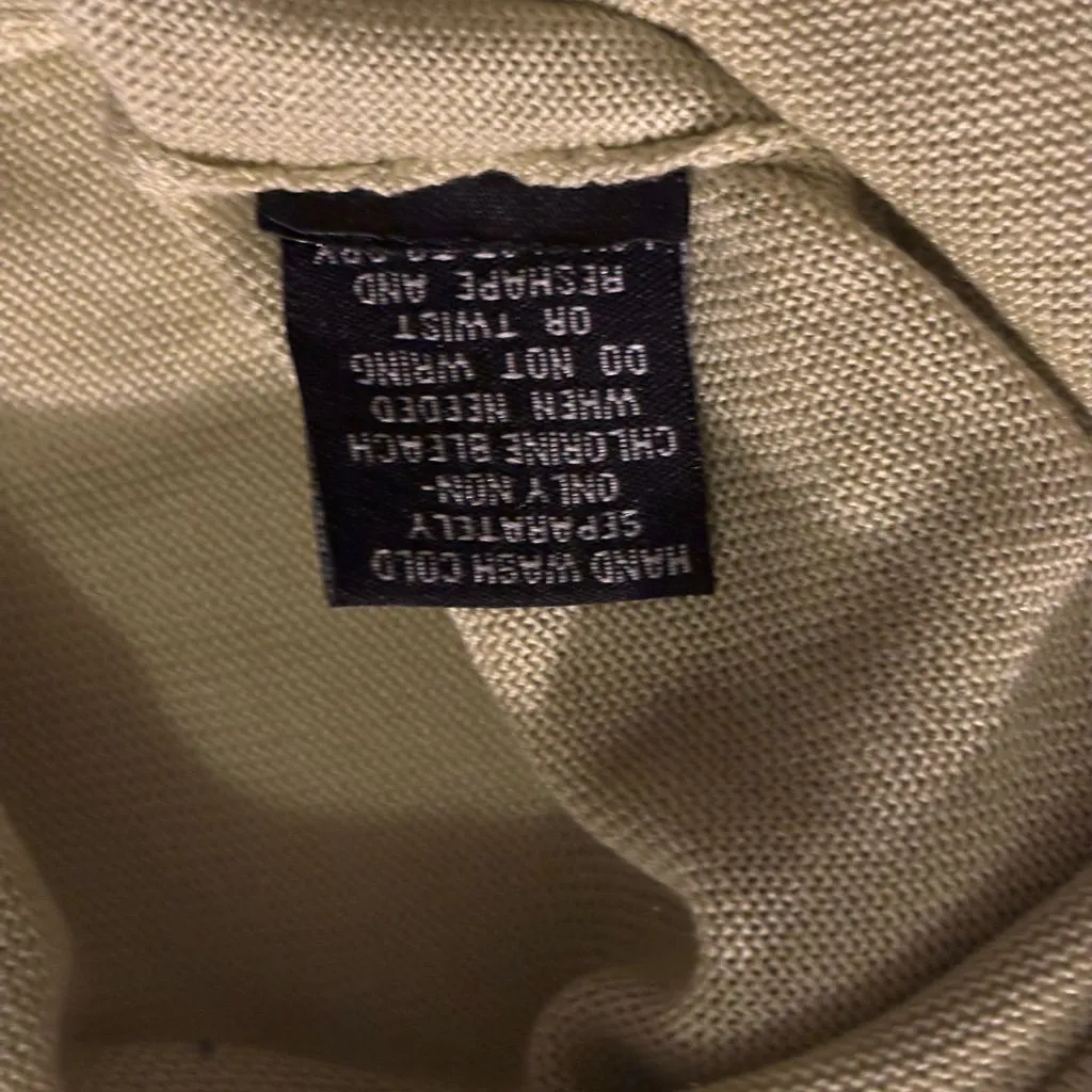 Premise Top green silk‎ blend knit V size medium. - Image 8