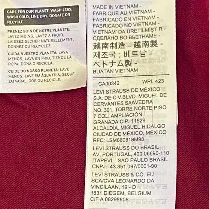 Levi's® Trendy Plus Size Batwing Perfect Graphic Logo T-Shirt Size 2X - Image 6