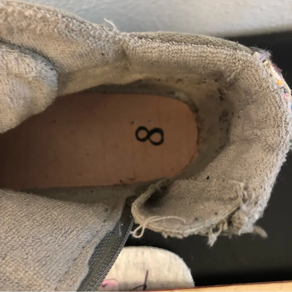 Womens size 8 Malibu Hi Top Sneakers Gray Zip Boho Shoes Boho - Image 11