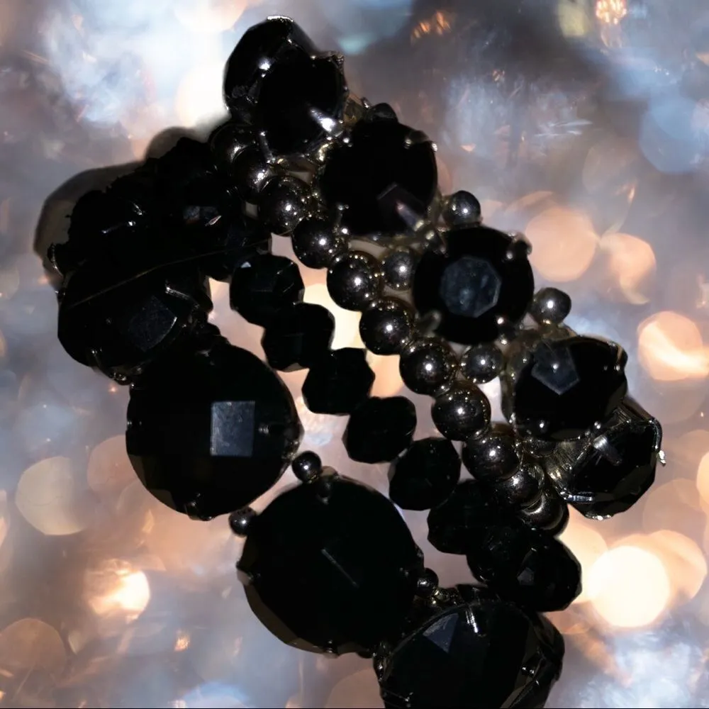 Nwot 4 pc. Bracelet set (costume jewelry) Silver - Image 4