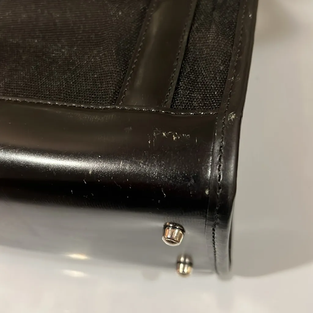 Gucci Black Mesh Tote Bag with Pouch EUC - Image 10