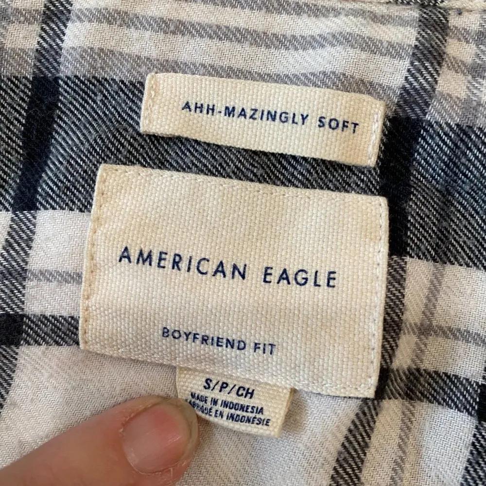 AMERICAN EAGLE Ahh-Mazingly Soft Flannel Button Up Shirt Boyfriend Fit size Small - Image 5