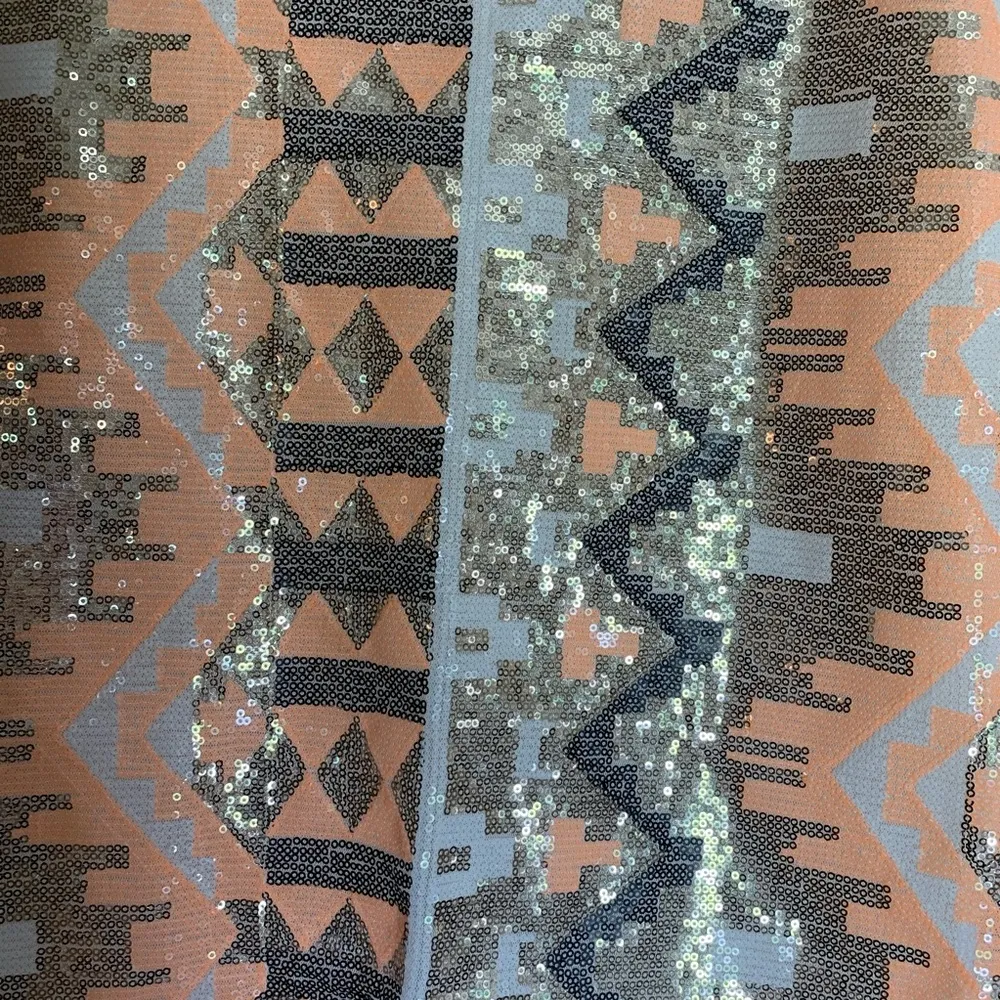 Francesca’s dressy sequined blouse Size S - Image 2