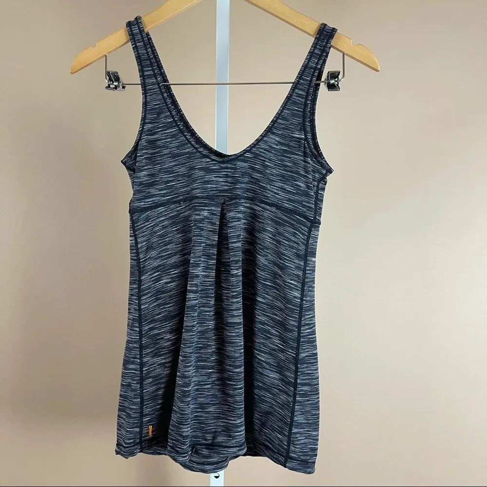 Lucy Grey XS Black Active Workout V Neck Tank Top Yoga Gym Running Fitness Gray - Image 2