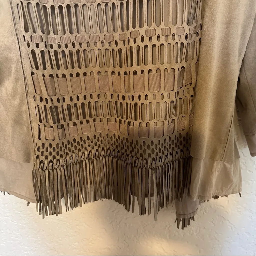 Chicos Faux Suede Fringe Open‎ Work Jacket Top Taupe Size 2 (L-10-12) - Image 10