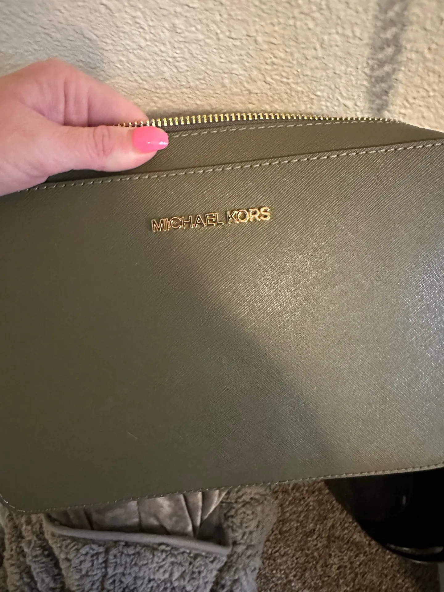 Michael Kors Purse Crossbody - Image 5