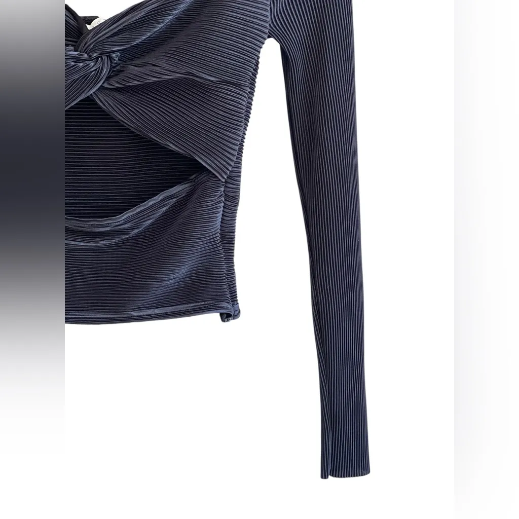 ASTAR The Label Plisse Cut Out Twist Bust Top Black - Image 5