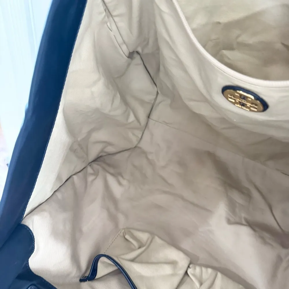 TORY BURCH Leather-Trimmed Navy Ella Tote bag Women’s Size L - Image 13