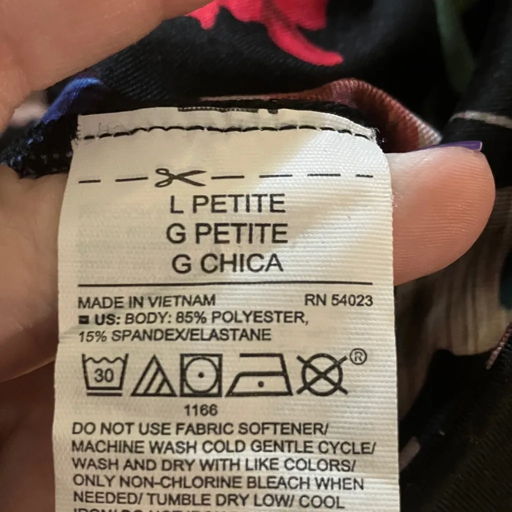 Old Navy Active High Waist Floral Leggings, Large Petite - Image 5