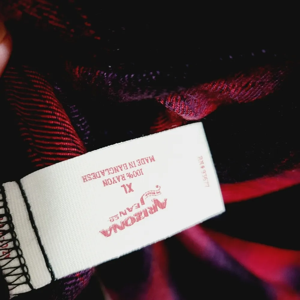 Arizona wine checkered button down size xl - Image 8