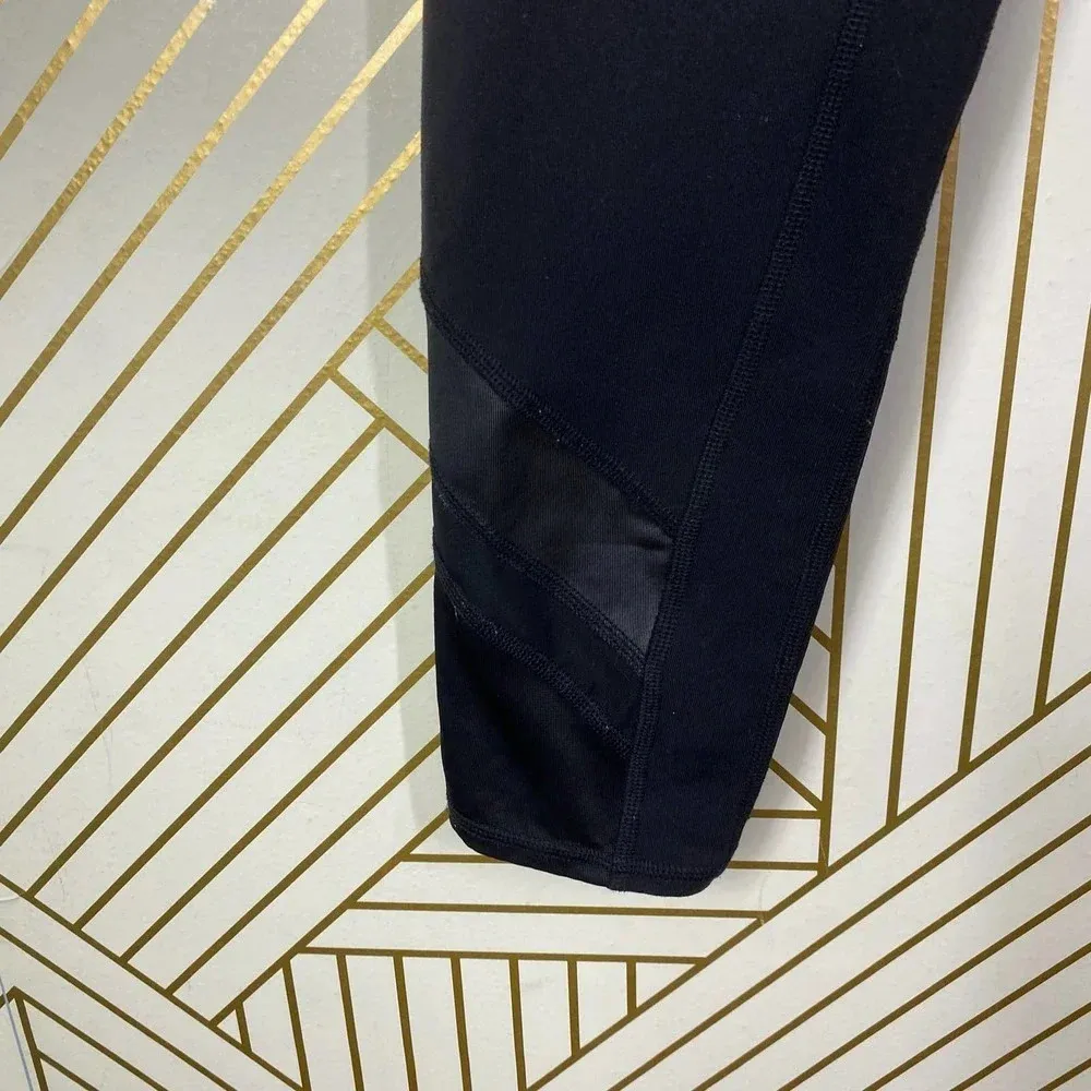 Alo Yoga Capri Leggings Cropped Faux Leather Side Mesh Illusion Black Size Small - Image 5