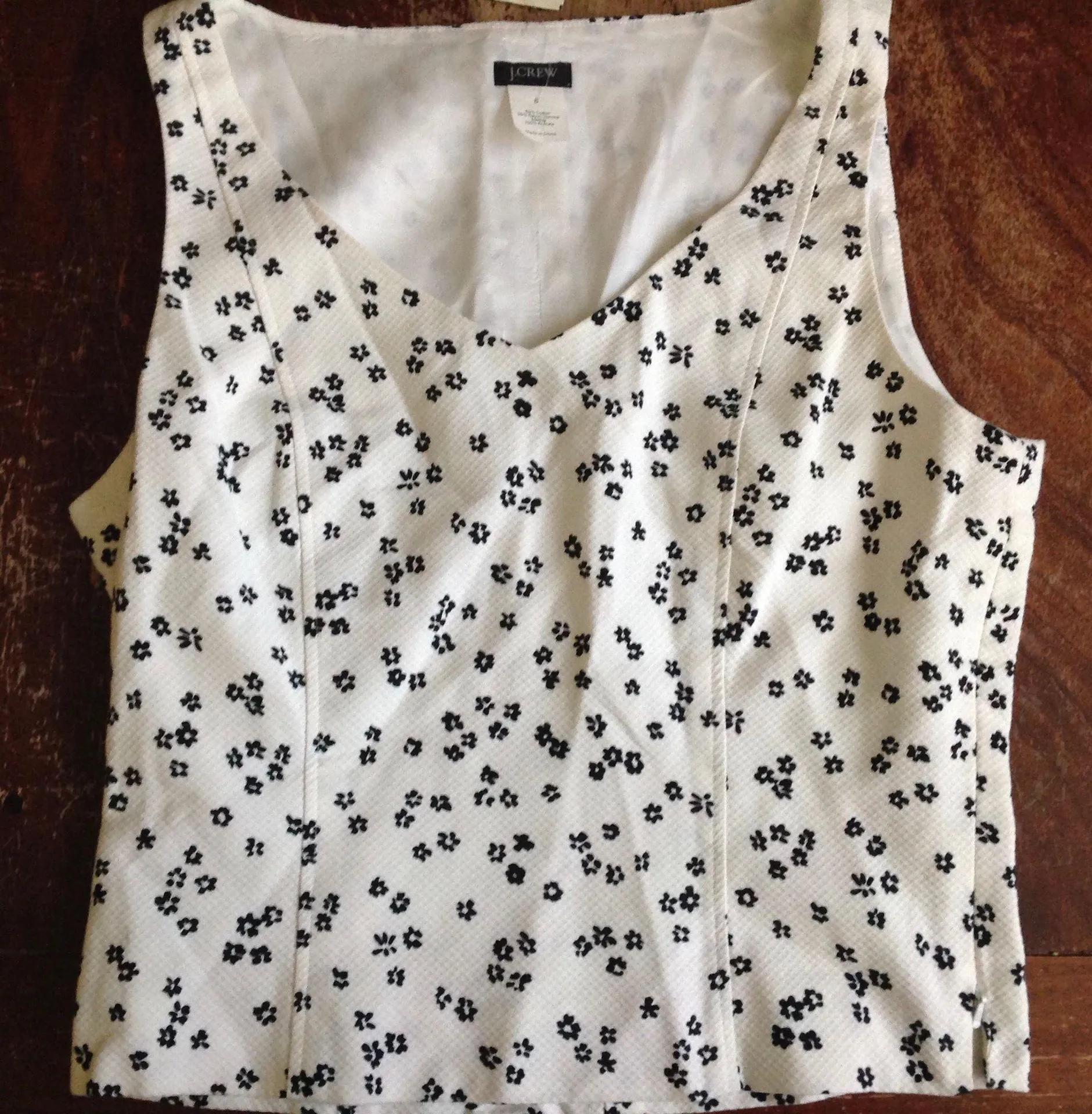 Vintage NWT Floral Pique V-Neck Top - Sz 8 - Image 3