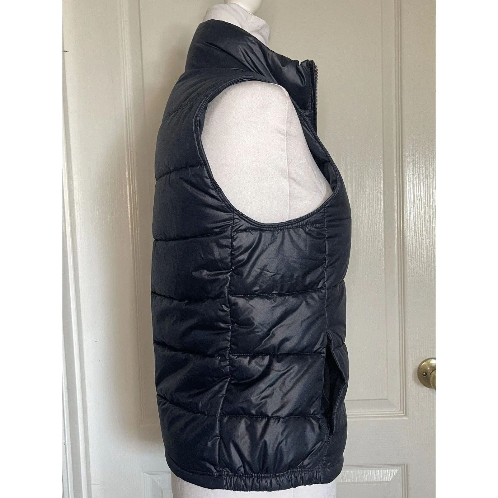 BANANA REPUBLIC Womens sz XSmall Navy Blue Lightweight Sleeveless Full Zip Vest - Image 3