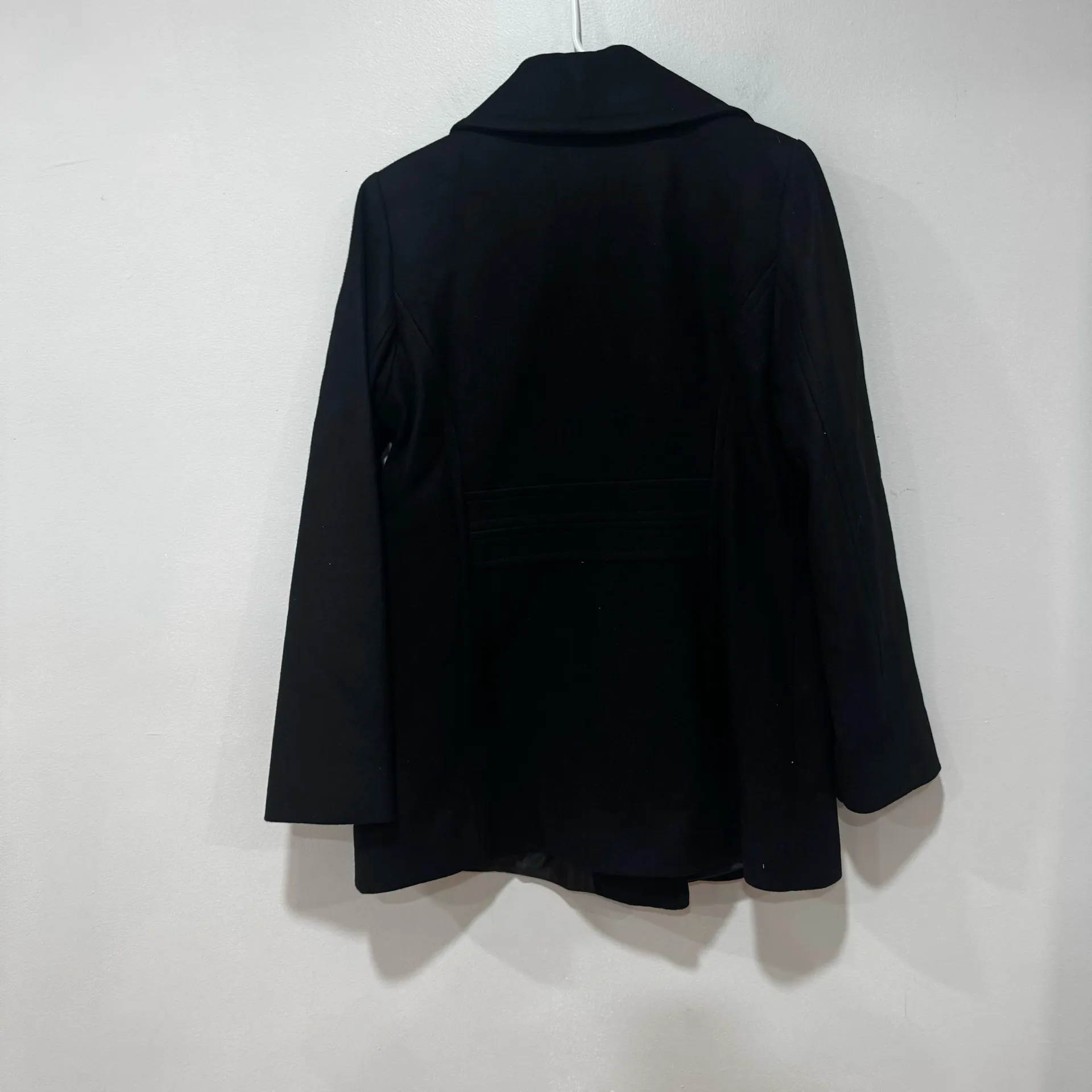 London fog women’s black wool blend Peacoat Size small - Image 3