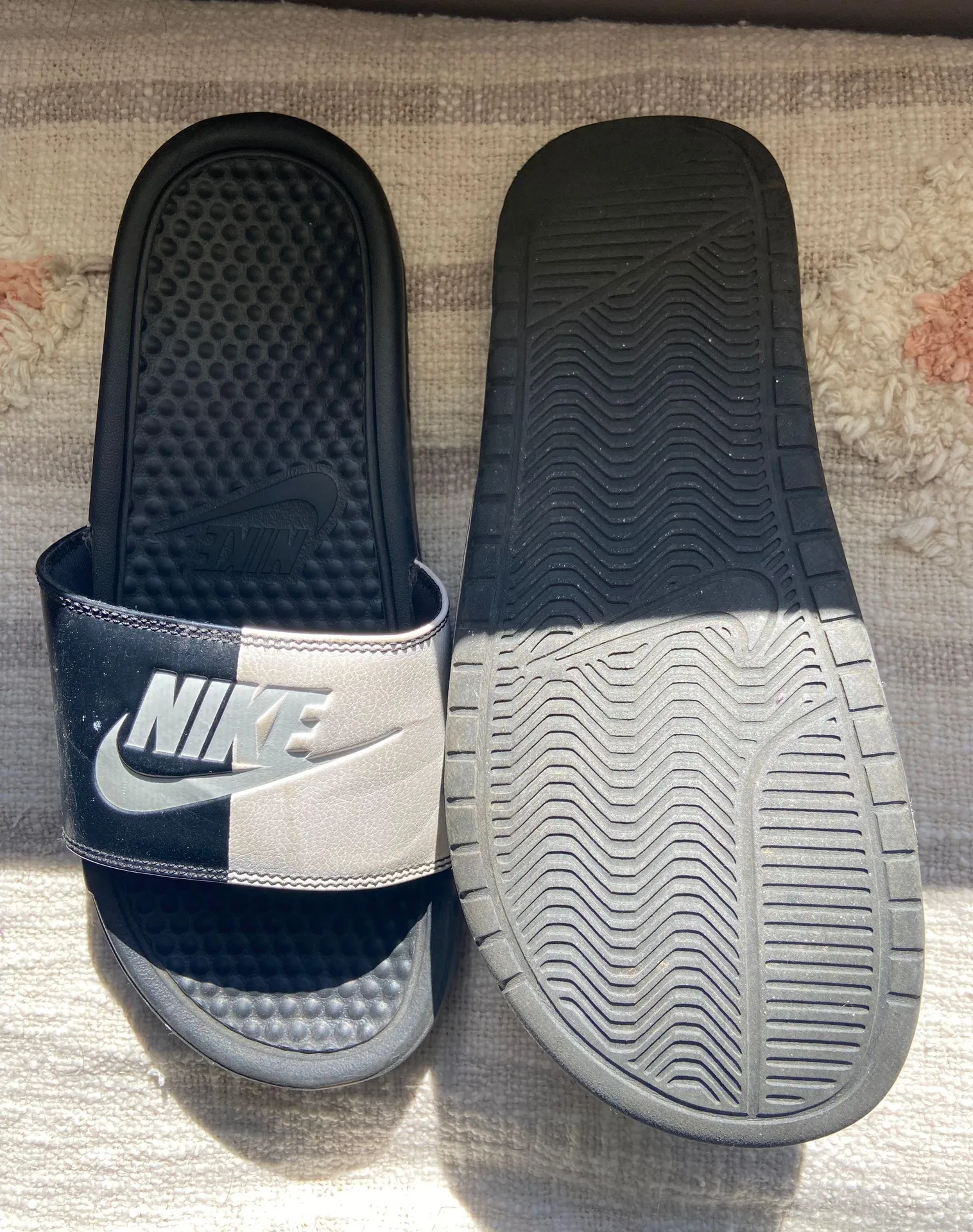 Nike Slides - Image 2
