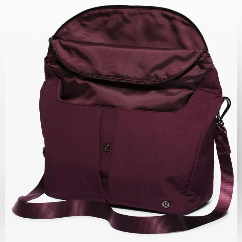 Lululemon All Night Festival Bag Large in color Cassis Vol 10L - Image 9