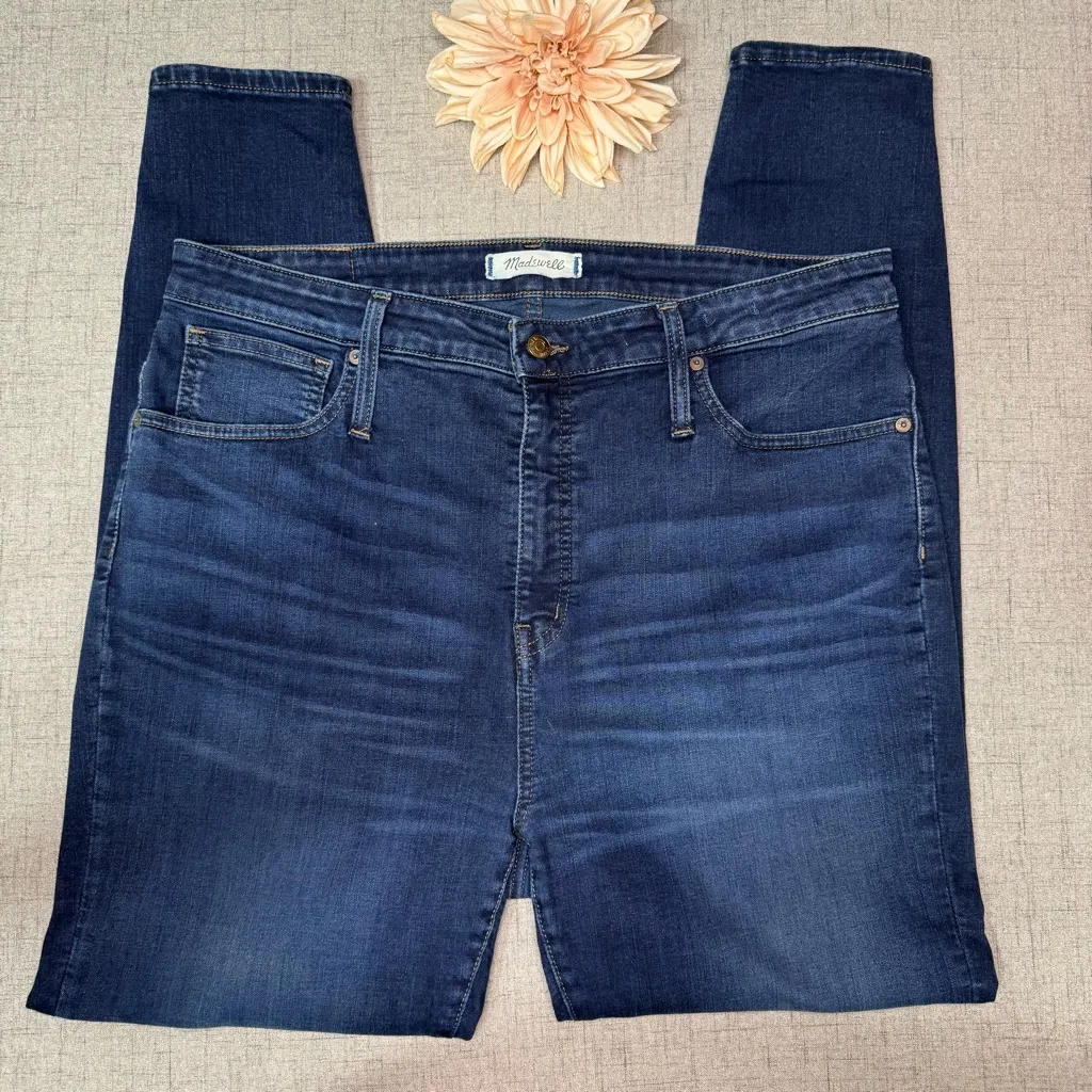 Madewell Curvy High Rise Skinny Jeans Dark Wash Size 33 - Image 4