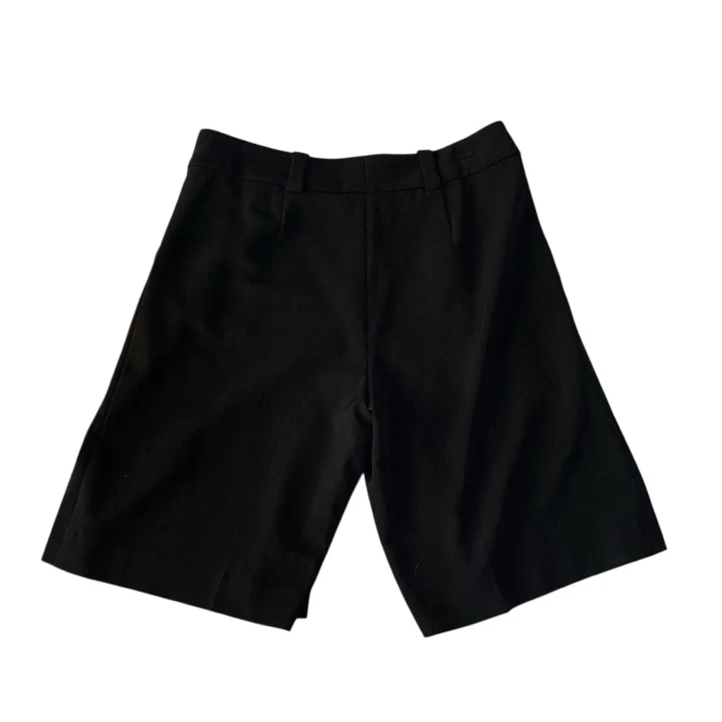 St. John size 8 medium Black Women's Bermuda shorts business - Image 2