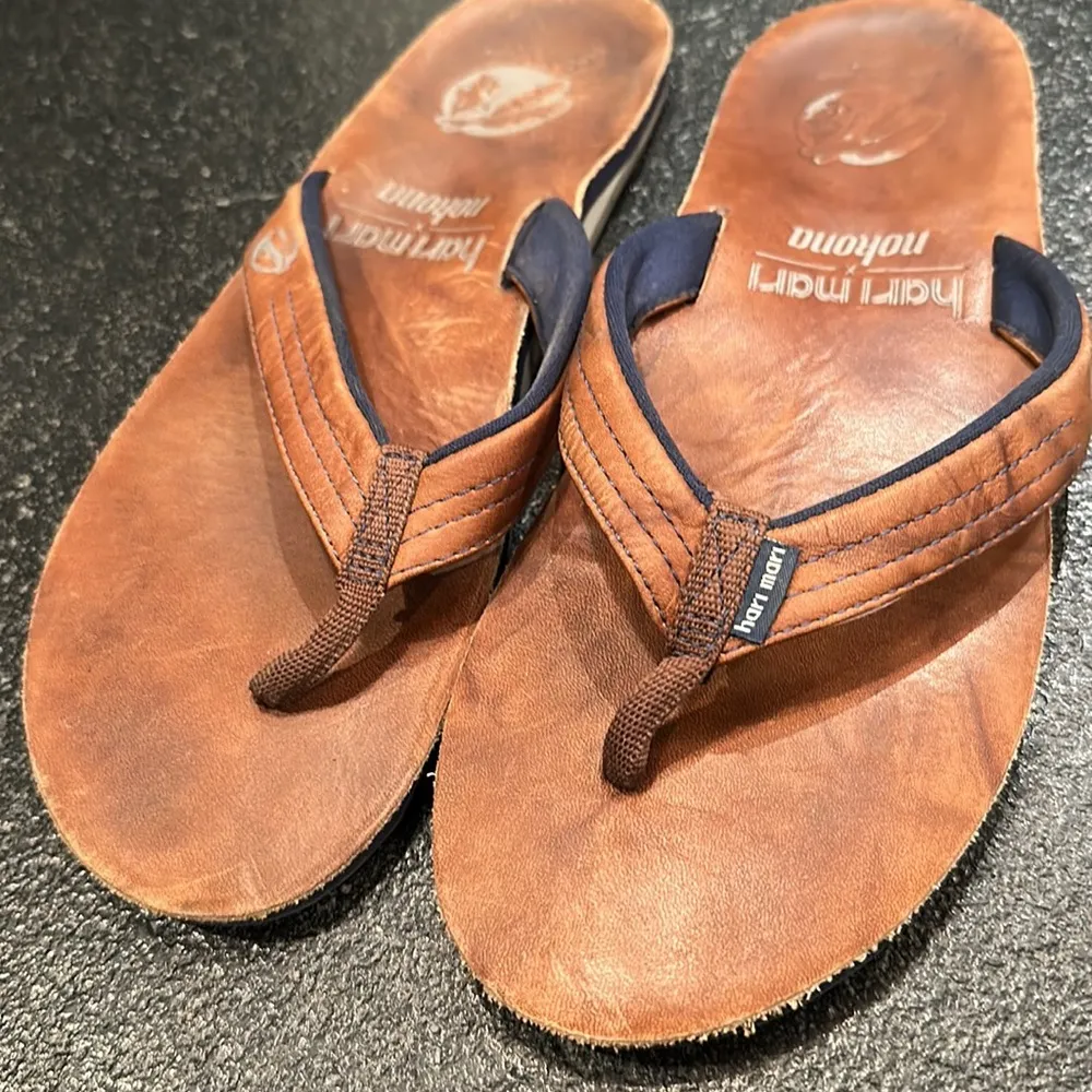 Hair Mari women’s size 8 flip flop. - Image 2