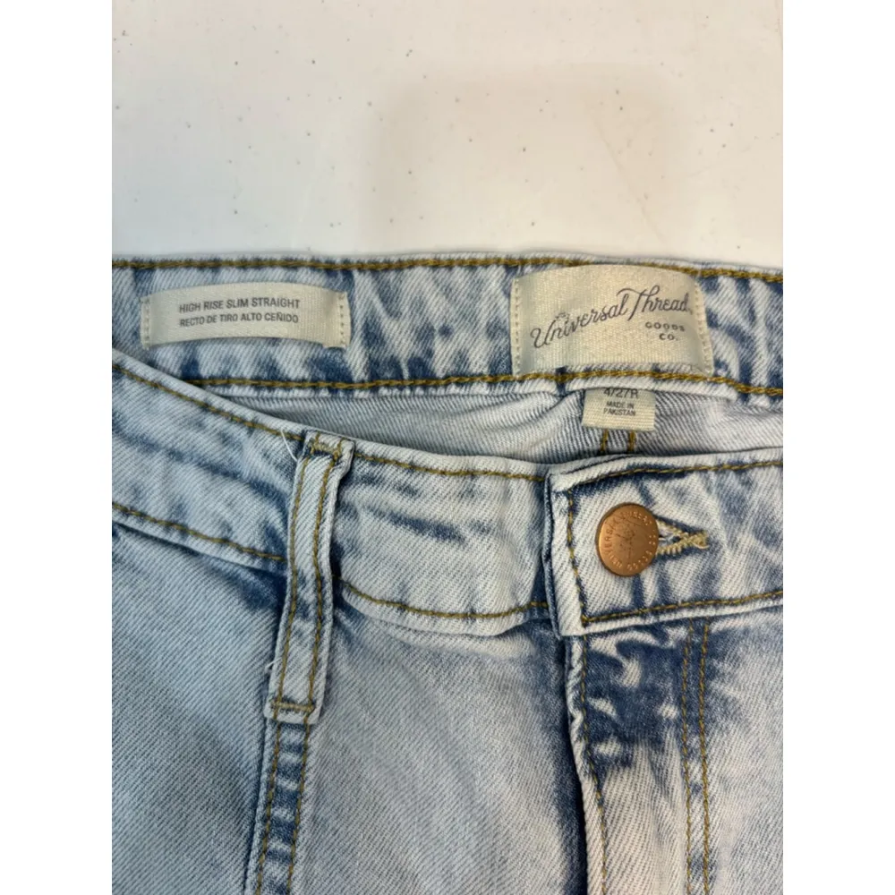 Women's Universal Thread Jeans, High Rise Slim Straight, Size 4/27 - Image 4