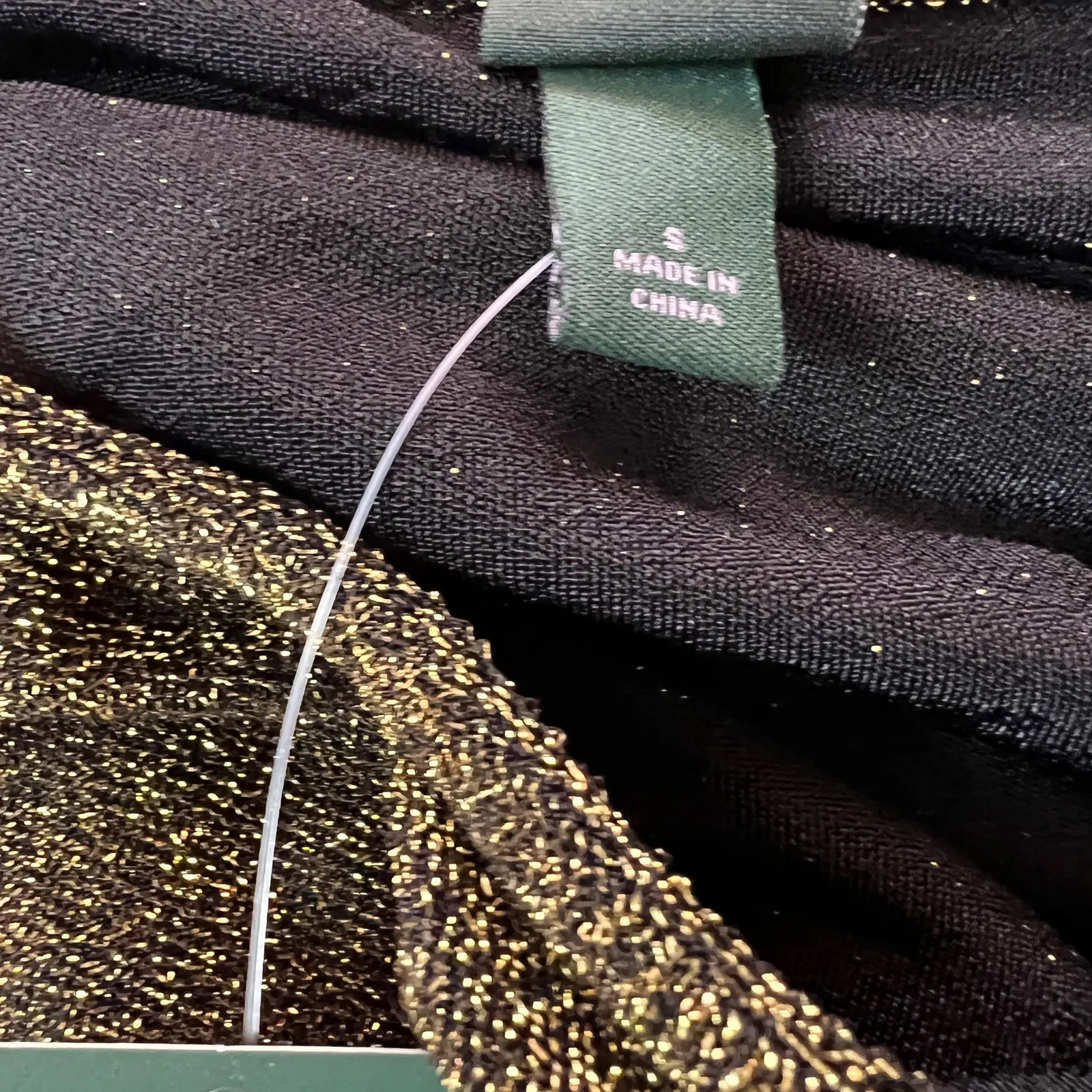 Wild Fable Women's Gold Sparkle Long Sleeve Ruched Cropped Shirt - Small - NWT - Image 2