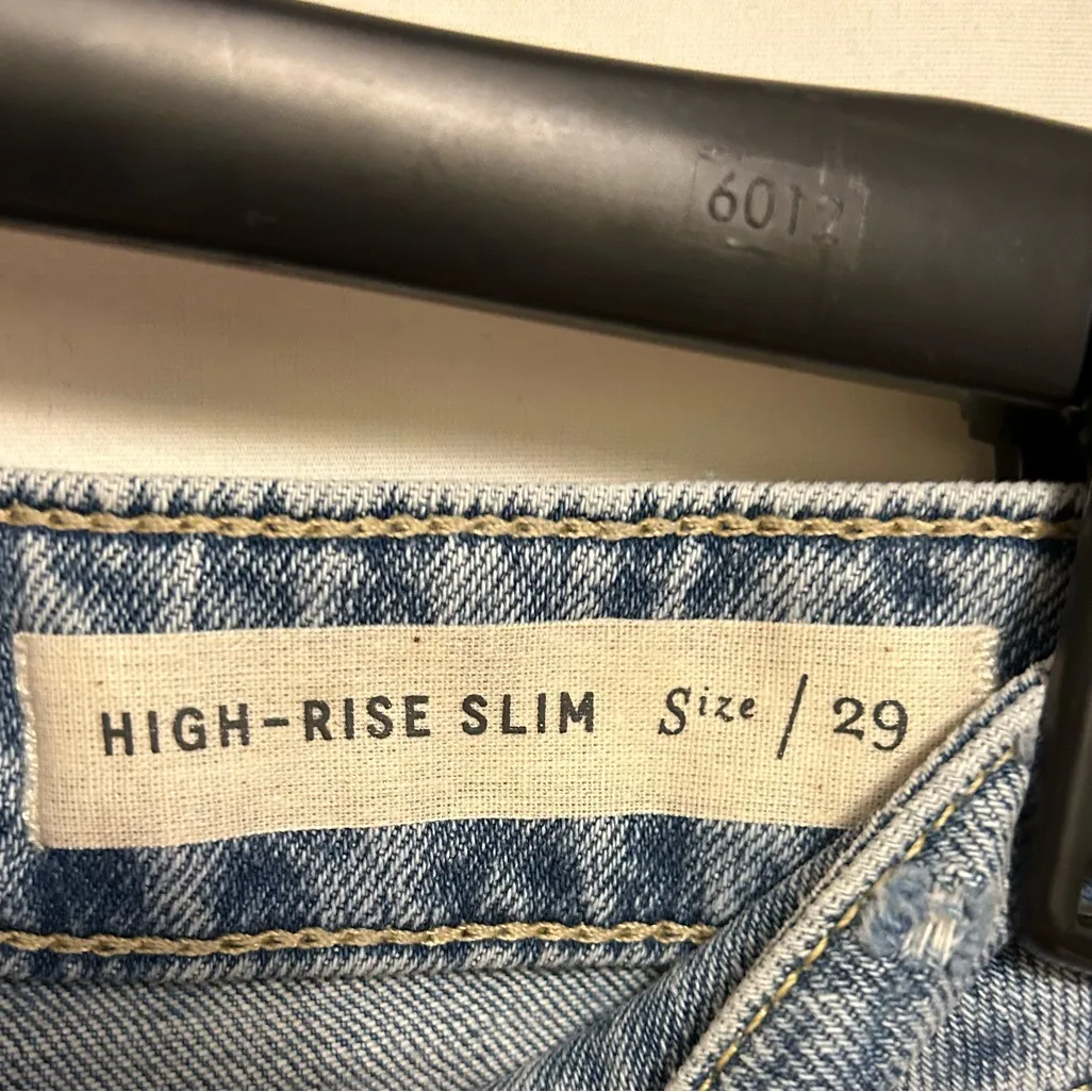 NWT Anthropologie Pilcro and the Letterpress High-Rise Slim Jeans‎ Size 29 - Image 5