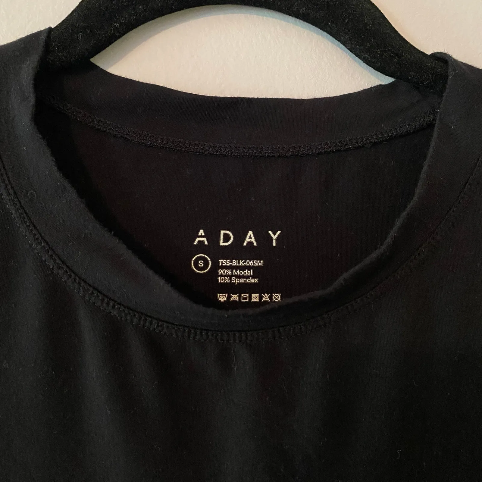 Aday Black Essentialist Short Sleeve T-Shirt Stretchy Oversized Women size Small - Image 3