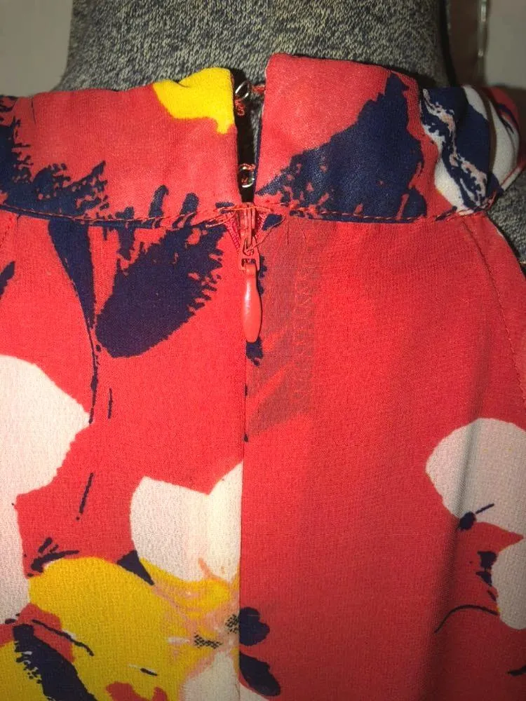 Red floral tank top  - Image 4