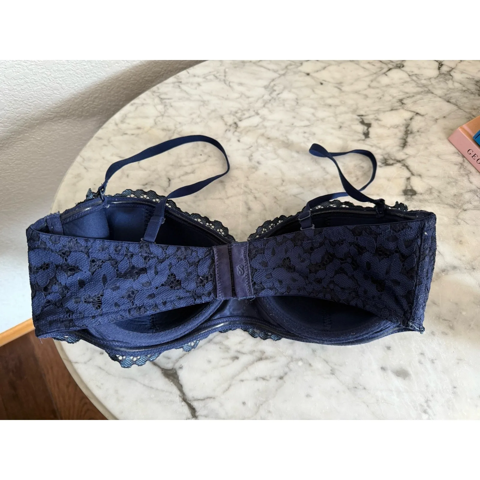 Victoria’s Secret Body By Victoria Lined Balconet Bra 36D Navy Lace - Image 2
