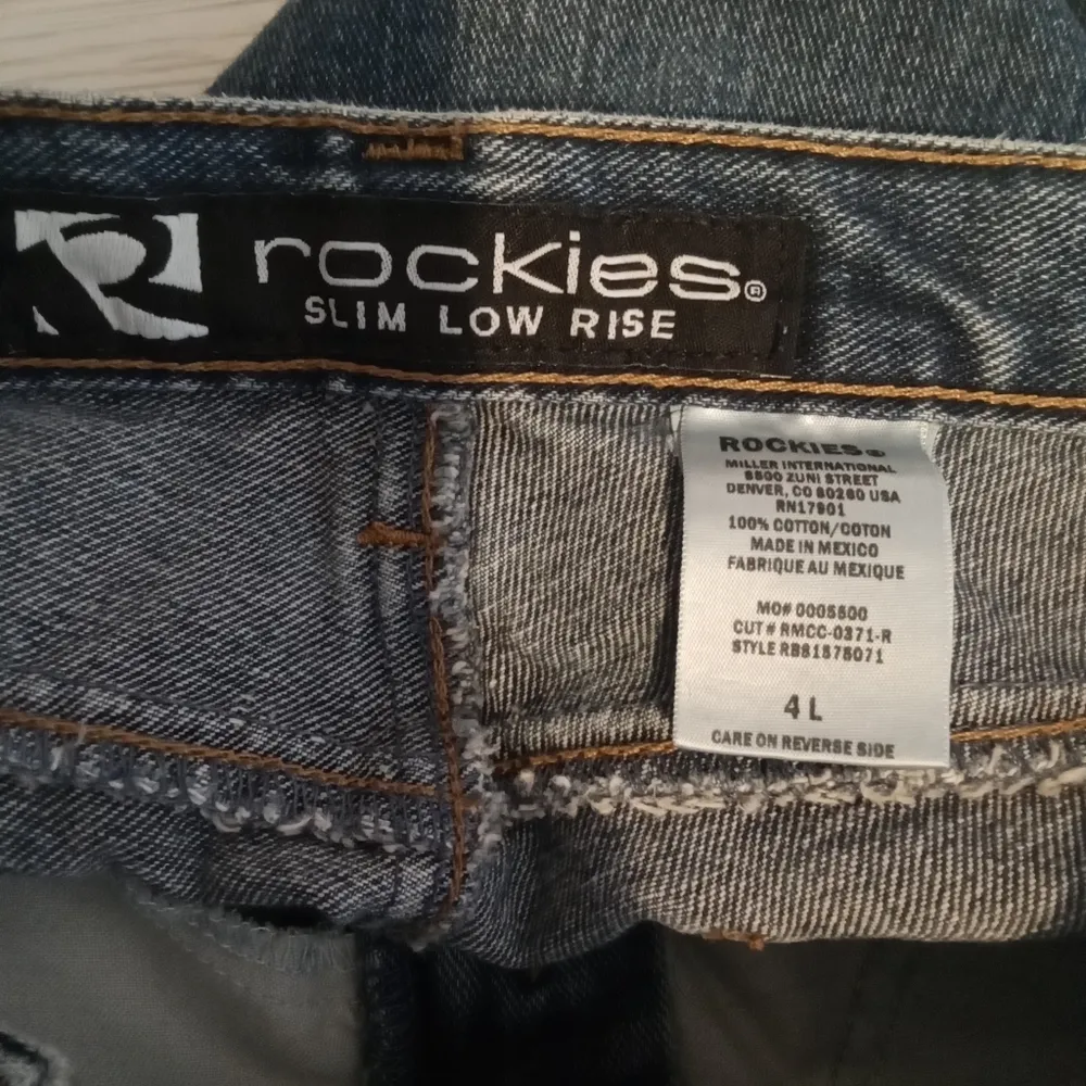 Rockies slim low rise women's jeans cowgirl rodeo farm size 4 Blue - Image 4