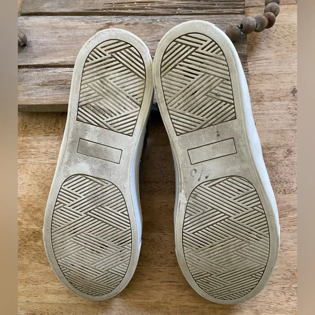 Esprit Women’s Size 6.5 Gray Sneaker Booties‎ - Image 8