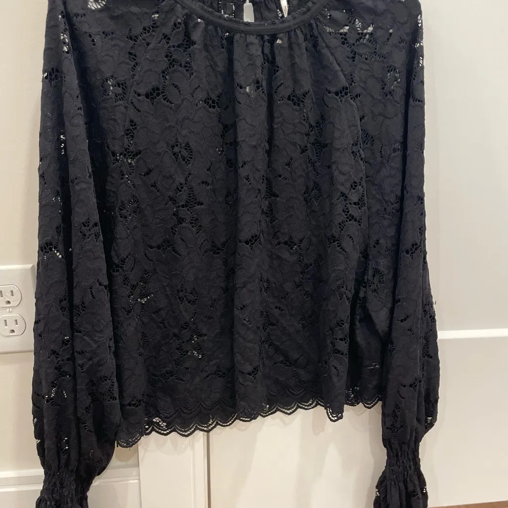 Free People  bundle- three long sleeves - Image 8