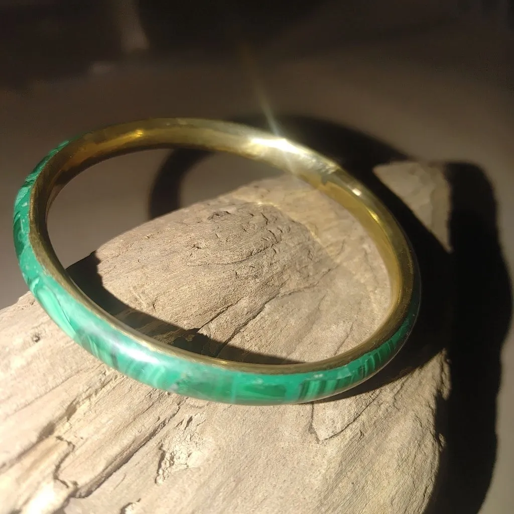Vintage Malachite Brass Bangle Bracelet Striking Green Veins Shows Inclusions - Image 4