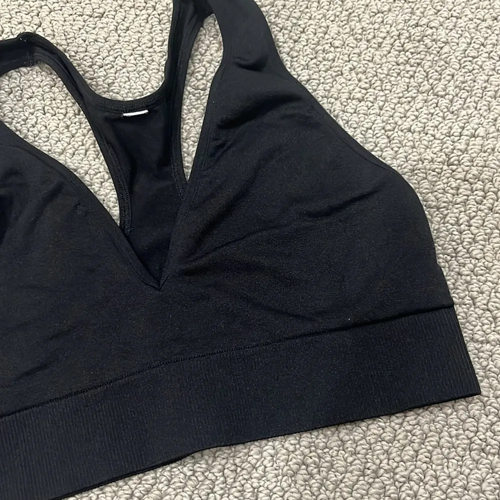 VSPINK Sports bra Black - Image 2