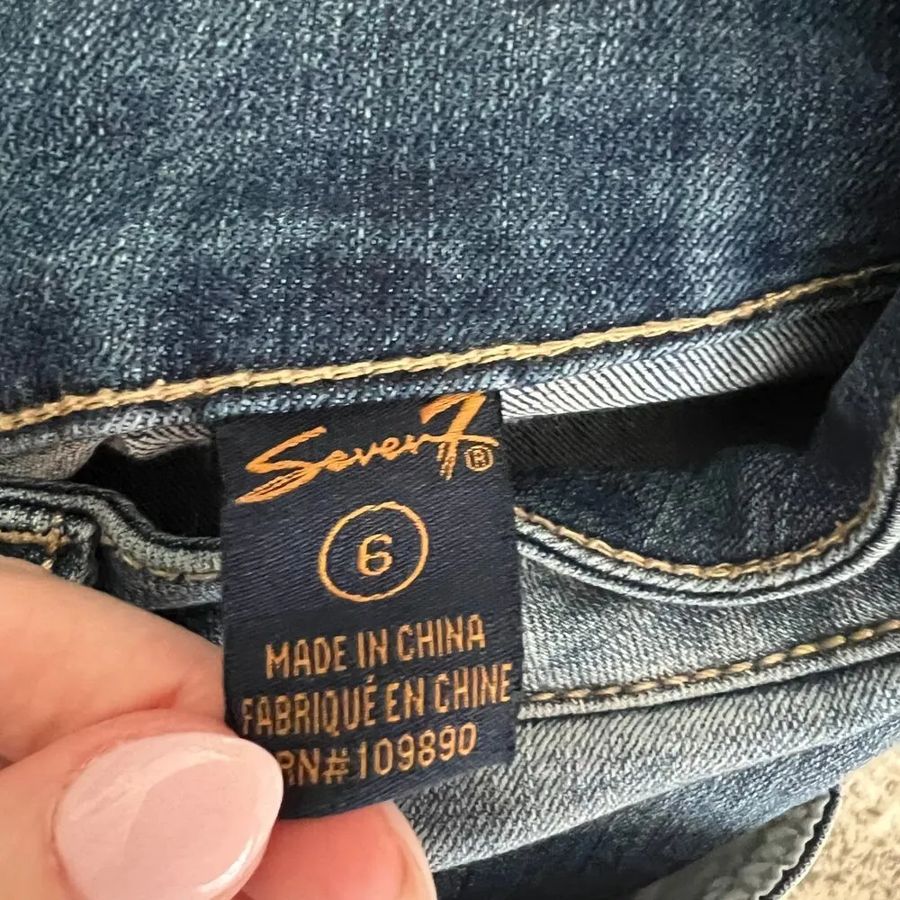 Seven 7 Denim Shorts Embroidered Side Detail Boho Zip Fly High Waist Shorts Sz 6 - Image 7