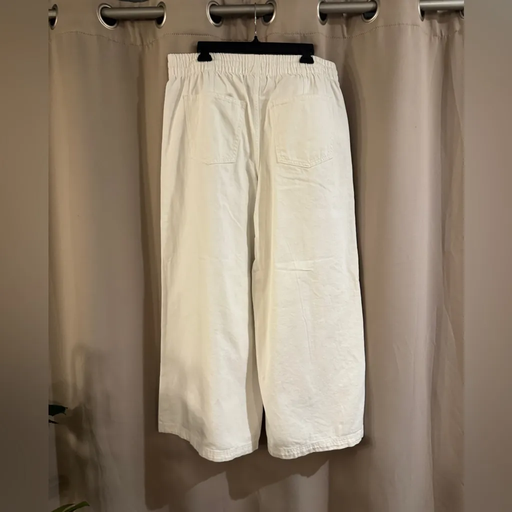 Women’s NWT Universal Thread Wide Leg Pants - Image 2