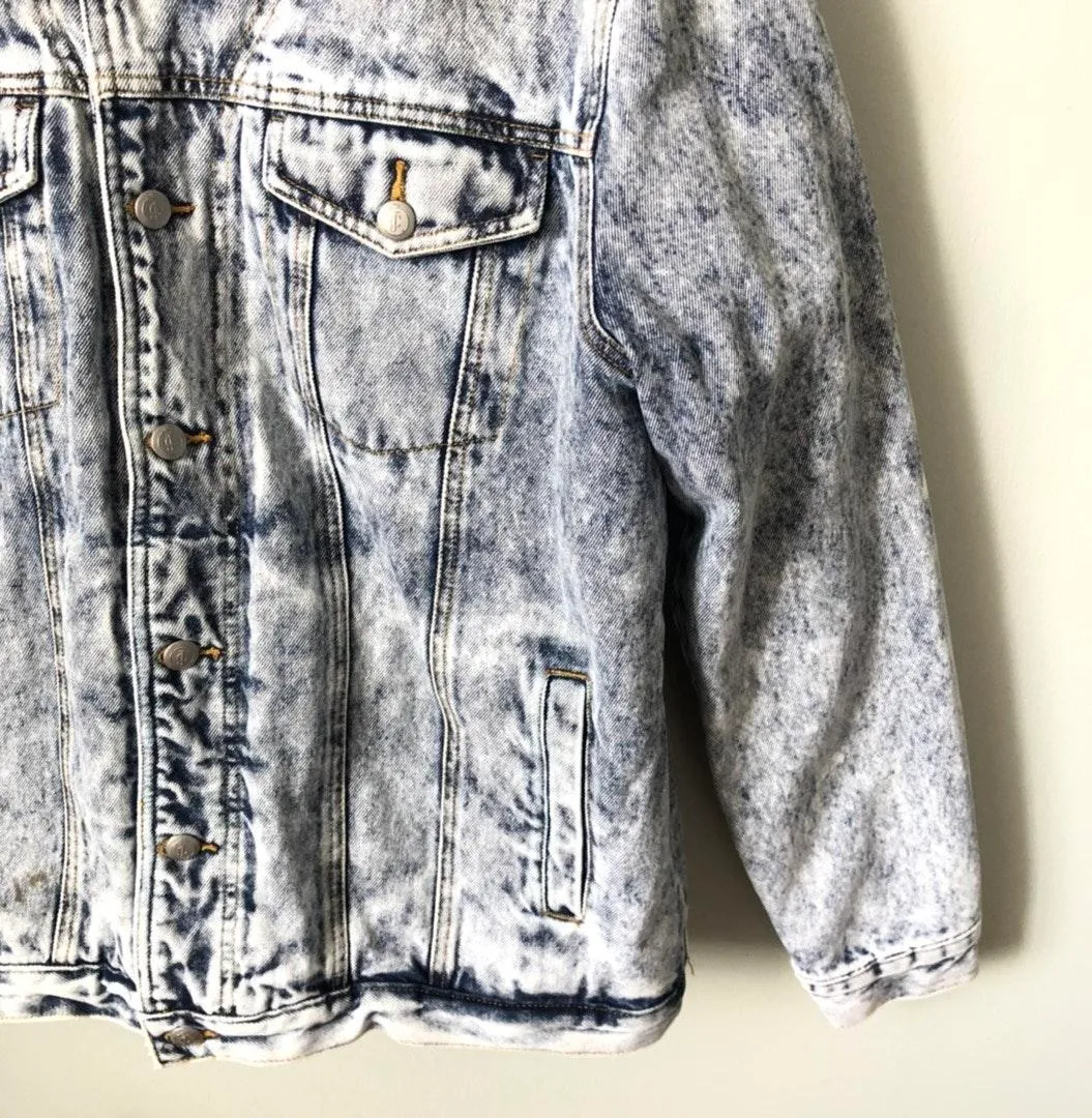 Juicy Couture 🐻 Acid Wash Faux Fur Denim Jacket - Image 5