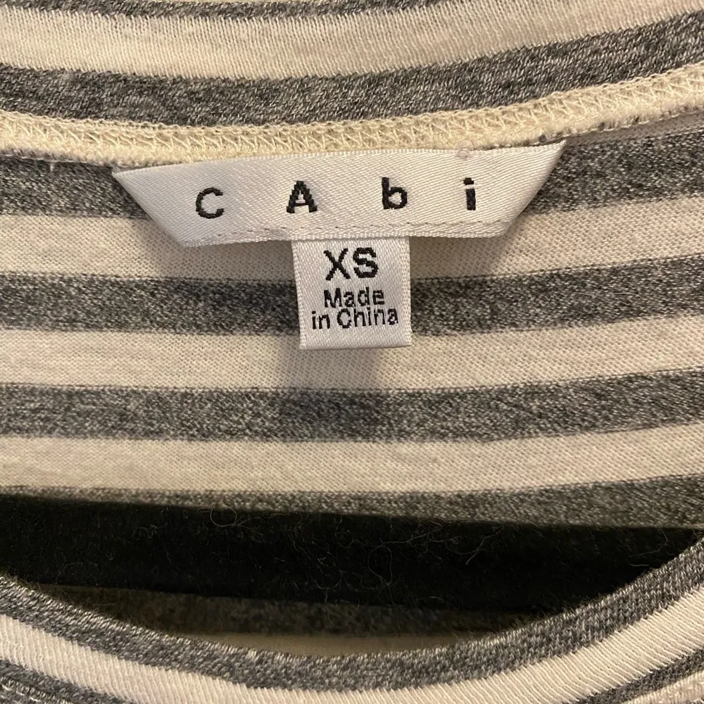 CAbi Gray And White Striped Hi-Low Asymmetrical Hem Long Sleeve Blouse - Image 7